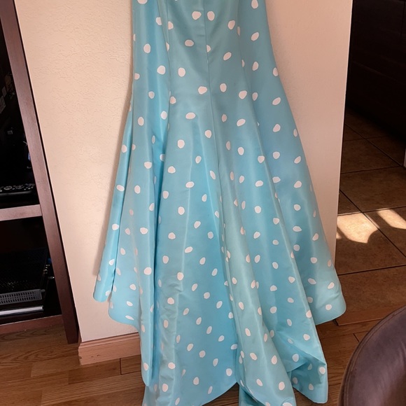 SHERRI HILL BLUE POLKADOT DRESS PEARL TOP - Picture 7 of 13